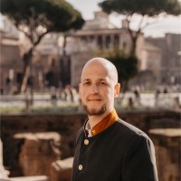Peter Tamas-Varga Email