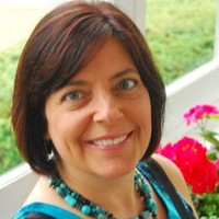 Lori Davis Email & Phone Number