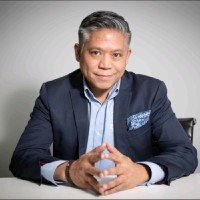 E-mail e número de telefone de F. Edward Lopez