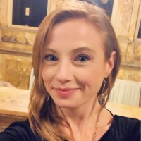 Stefanie Kiluk Email & Phone Number