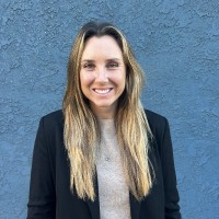 Iya Lindahl Email