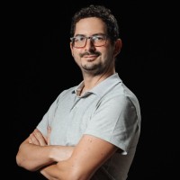 Carlos Oliveira Email & Phone Number