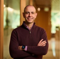 Email e telefono di Ryan Scott