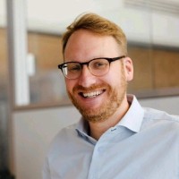 Simon Niemeier Email