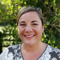 Curious Universe UK Employee Emma Hogan's profile photo