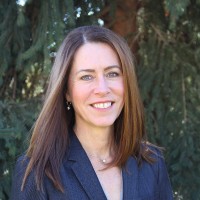 Paramount Wealth Management, Inc. Employee Carrie Crutchfield's profile photo