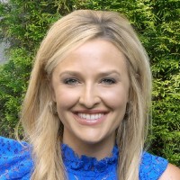 Magnussen Home Furnishings Employee Whitney Ridgeway's profile photo