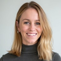 Sara Croy Email & Phone Number