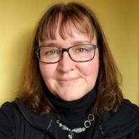 Vikki Nolin Email & Phone Number