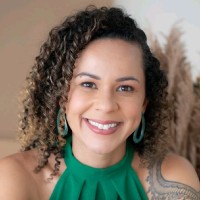 Top2You Employee Suellen Iraci's profile photo