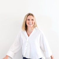 Eline Facq Email