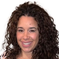 Arianna Fernandez Email & Phone Number