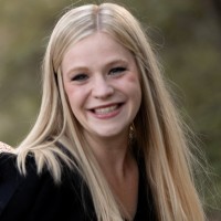 Kelly Litzko Email & Phone Number