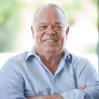 Bruce Hutchison Email