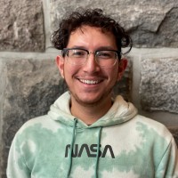 Visual Versa Employee Santiago E's profile photo