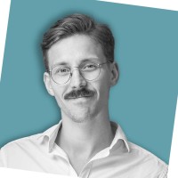 Douglas Hellström Email & Phone Number