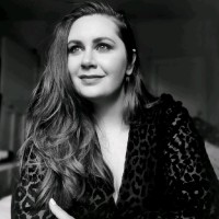 Daniella Marini Email