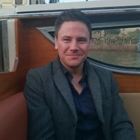 Stephen Buckle Email