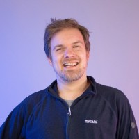 Robbert van Hooij Email