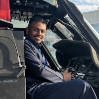 NineTenths تسعــة أعشـار Employee Omar Hayder's profile photo