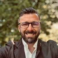 Blazej Matusik Email