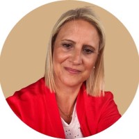 Sandra Cordeiro Email