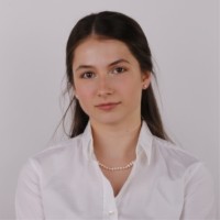 Kamilla Szocs Email