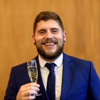 Lukas Erni Email