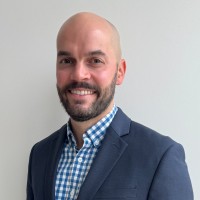 Fetch Employee David Neilson's profile photo