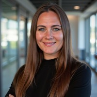 Twining, Inc. Employee Julie Thome's profile photo