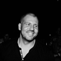 Kenneth Nielsen Email & Phone Number