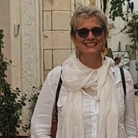 Anna Ugolini Email