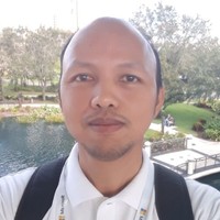 Naruphon Khemnu Email