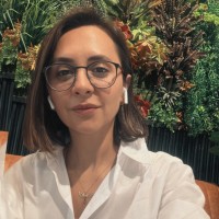 Feride Sinan Email