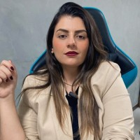 Aline Parmezao Soares Email