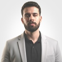 Caio Munari Email