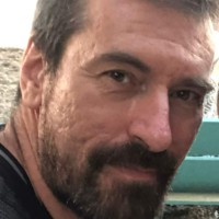 Tamás Bennó Email