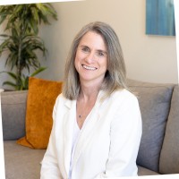 Crossroads Professional Coaching Employee Sue Miley's profile photo
