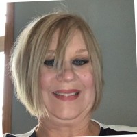 Sandy Mills Email & Phone Number