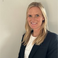 Linda Ernström Email