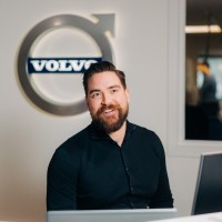 Manu Vanmeerbeek Email