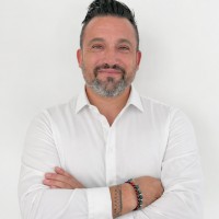 Nicolas Farelo Email