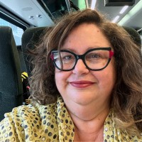 Lola Ridgley-Wagar Email & Phone Number
