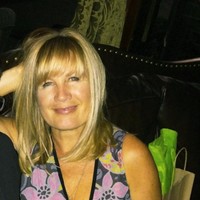 pawTree Employee Shelly Heck's profile photo