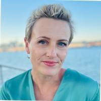 Naomi Mitchell Email & Phone Number