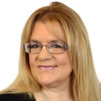 Deschutes Title Company Employee Sandi Stewart's profile photo