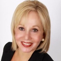 Coldwell Banker Residential Brokerage Employee Suzanne Snyder's profile photo