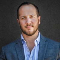 Email e telefono di Taylor Hills