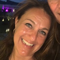 Amy Pollesch Email & Phone Number