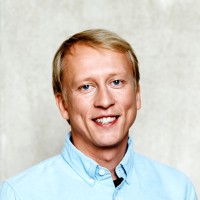 Nils Coch Email